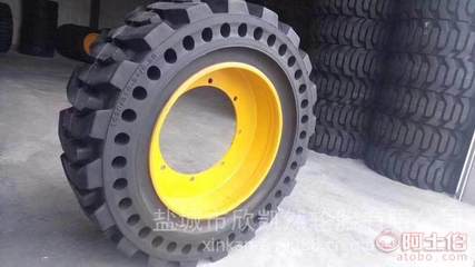 徐工、臨工、柳工等品牌裝載機專用23.5-25實心輪胎全面解析